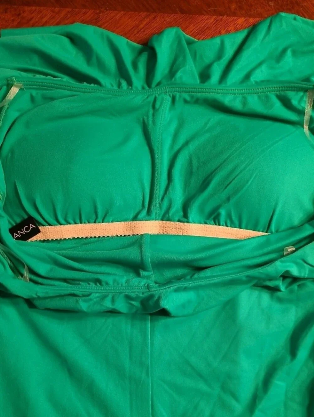 NWT La Blanca Off-the-shoulder Ruffle One-Piece Swimsuit Green Size 12 LB7BS10